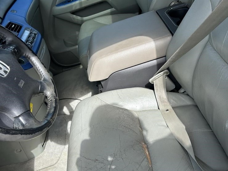 2007-honda-odyssey-image-13