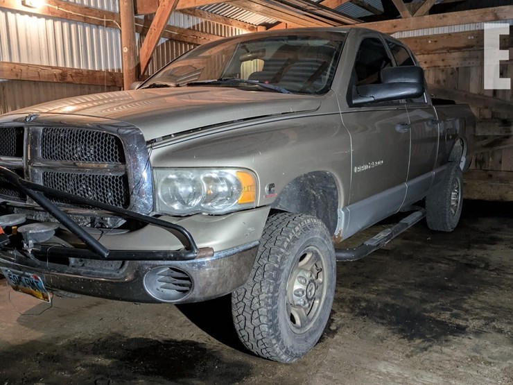 2003-dodge-2500-image-1