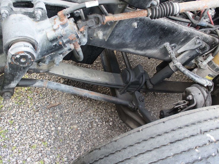 2019-peterbilt-579-image-42