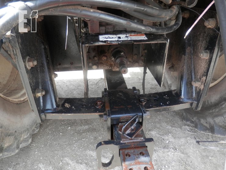 new-holland-tj330-image-5