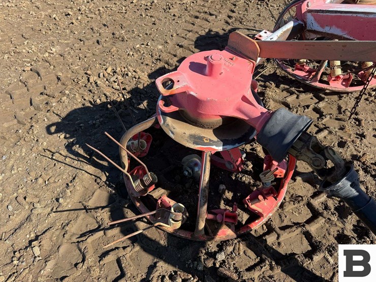 simak-hm-300-tedder-image-9