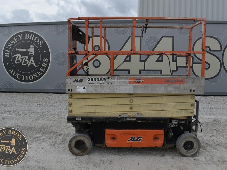 2006-jlg-2630es-image-2