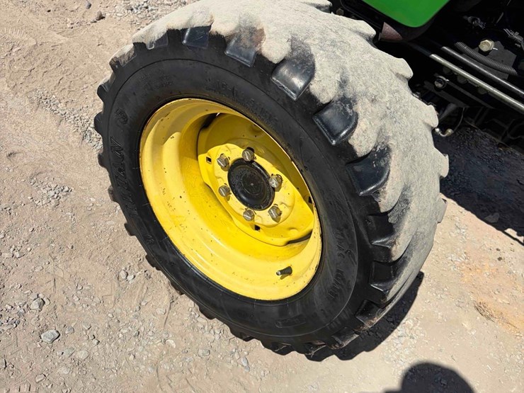 john-deere-4720-image-7