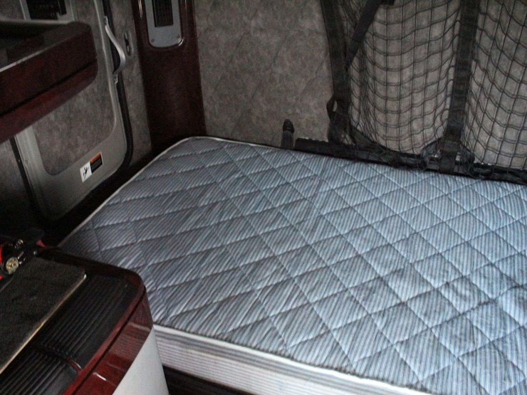 2019-freightliner-corando-glider-3alxfb001ldls9685-mileage:-does-not-run-image-36