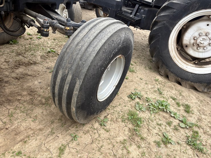 case-mxu125-tractor-image-8