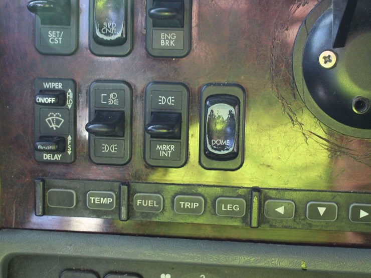 2018-freightliner-glider-3alxfbcg5jdju6490-mileage:-878554-image-31