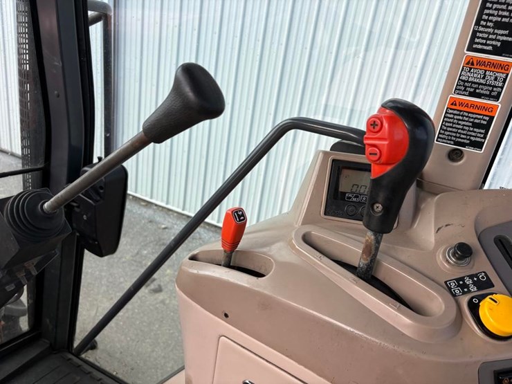 kubota-m126x-image-31