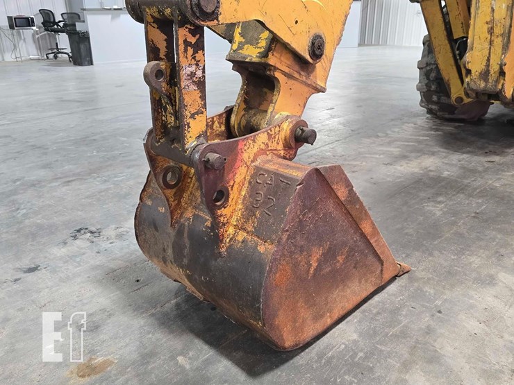 2007-caterpillar-420e-image-16