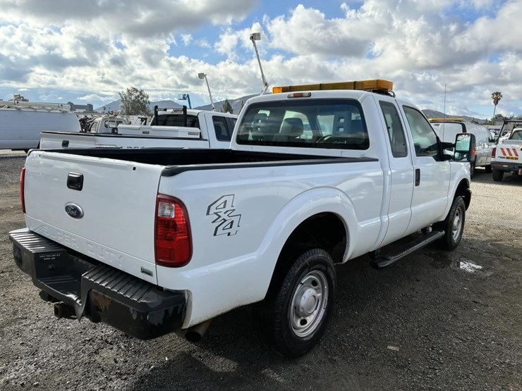 2011-ford-f250-image-3