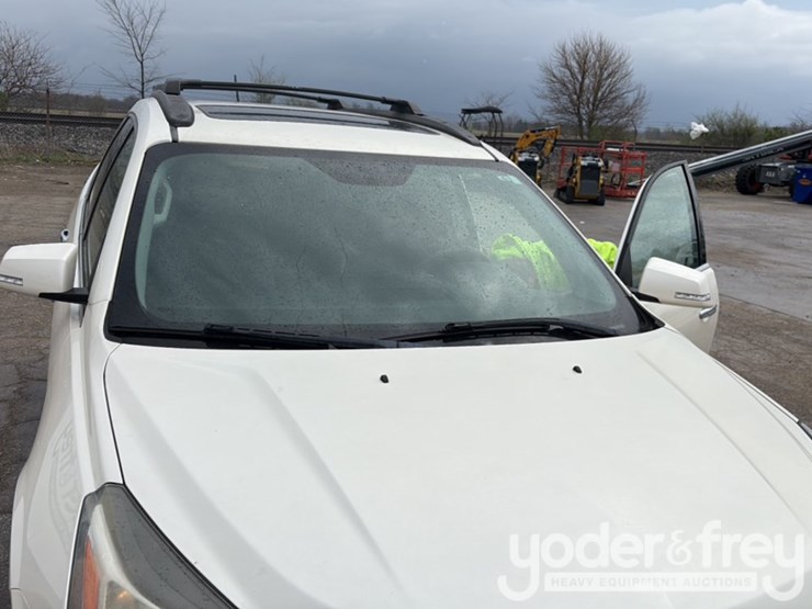 2013-chevrolet-traverse-image-27