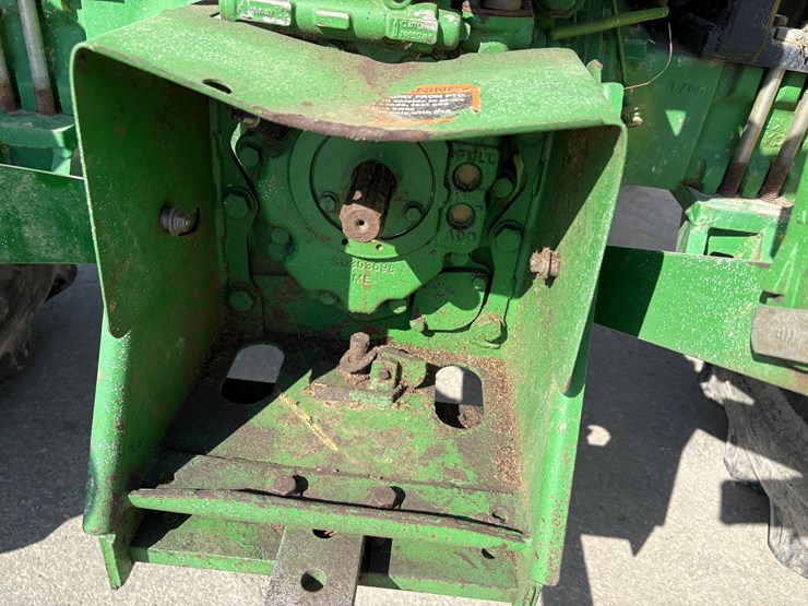 john-deere-5075e-image-12