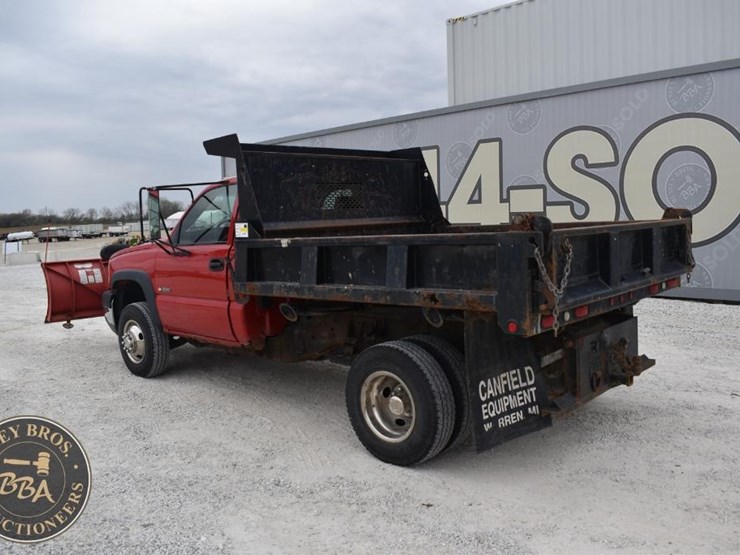 2003-chevrolet-3500-image-5