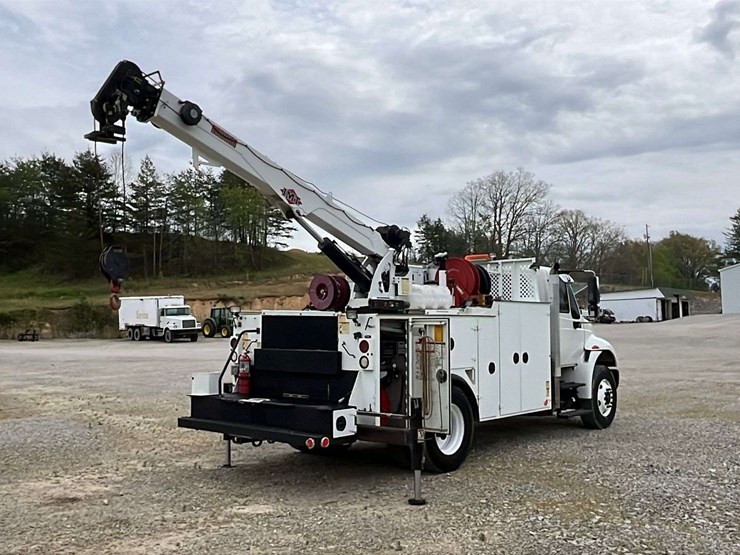 2015-international-durastar-4300-image-113