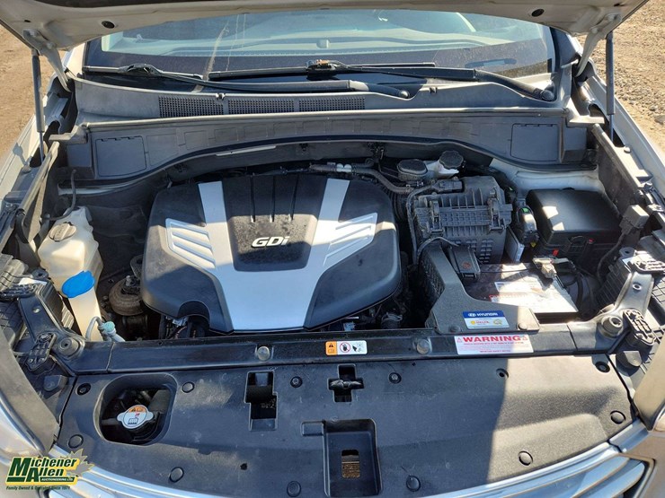 2015-hyundai-santa-fe-image-24