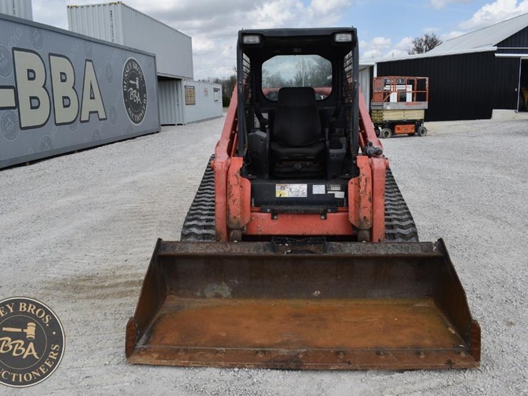 2019-kubota-svl95-2s-image-14