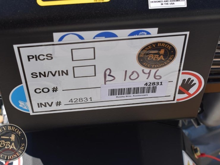 whiteman-36-inch-walk-behind-trowel-42831-image-21