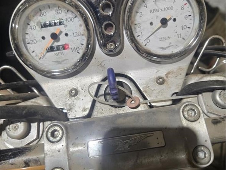 2000-moto-guzzi-v11-bassa-3252-image-10