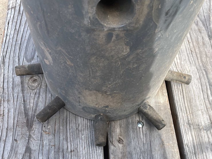 #7064-•-milking/feeder-bucket-(o3)-image-6