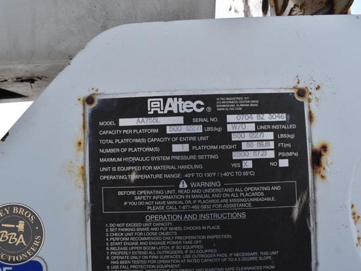 2005-international-durastar-4300-image-17