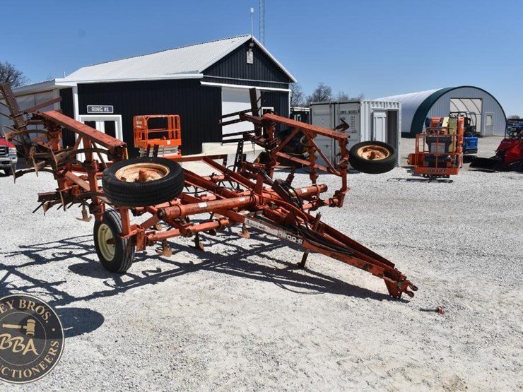 allis-chalmers-1200-image-11