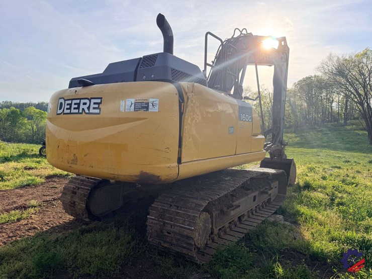 2019-deere-160g-lc-image-3