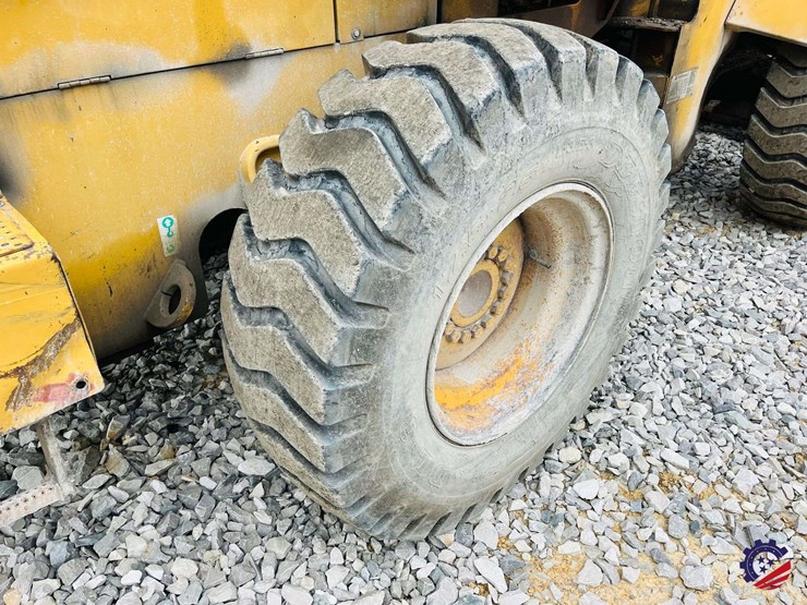 1995-caterpillar-it28f-image-16