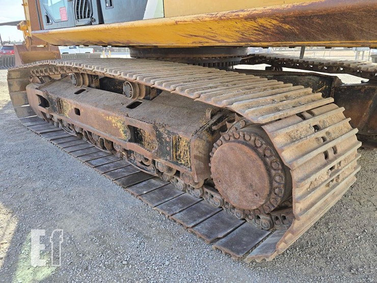 2014-caterpillar-349fl-image-28