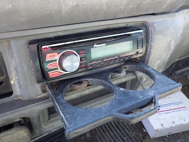 2000-isuzu-nqr-image-35