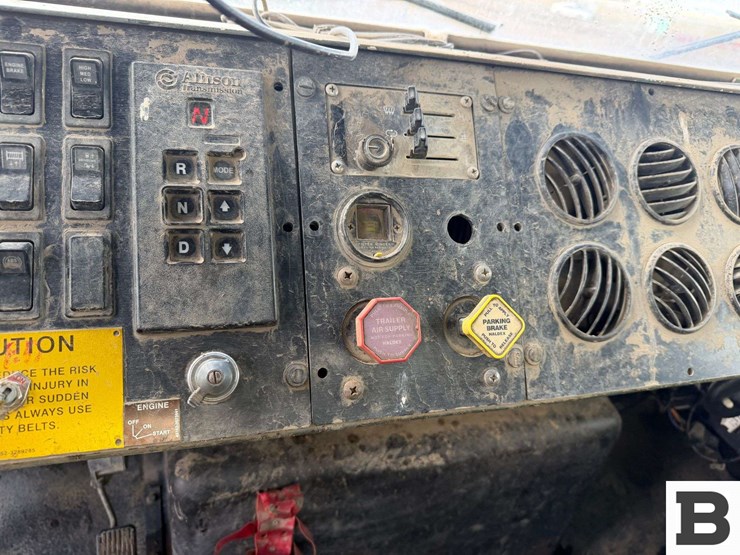 2002-oshkosh-mk23-image-58