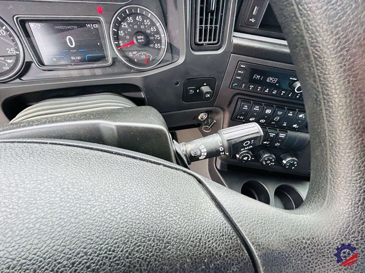 2024-international-lt62f-t/a-truck-tractor-image-102