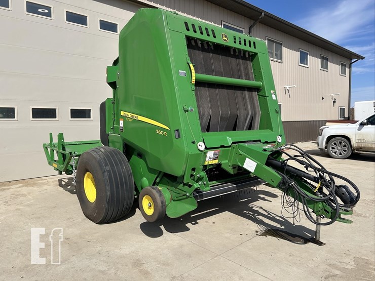 2019-john-deere-560r-image-1