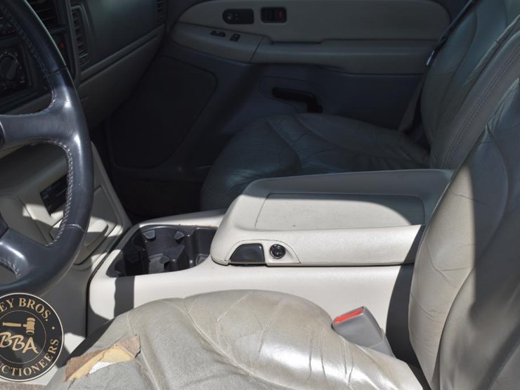 2001-gmc-yukon-xl-image-19