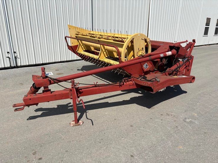 new-holland-472-image-1