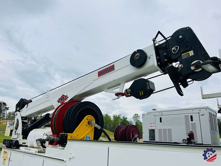 2015-international-durastar-4300-image-59