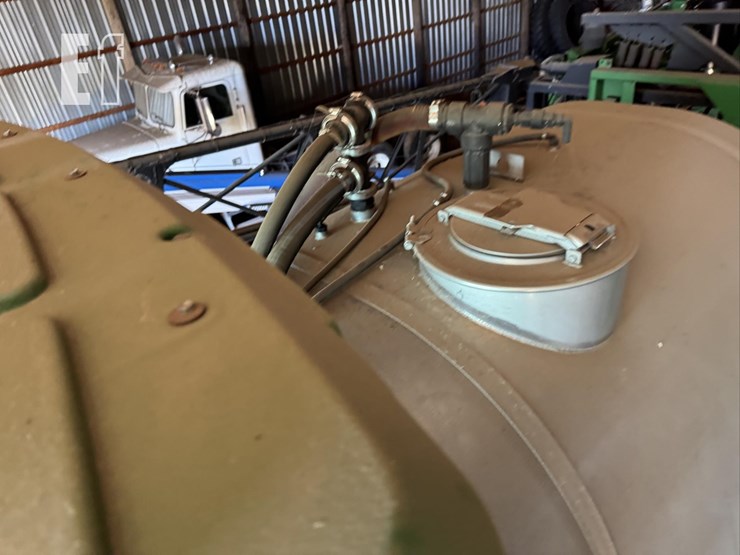 2005-john-deere-4720-image-44