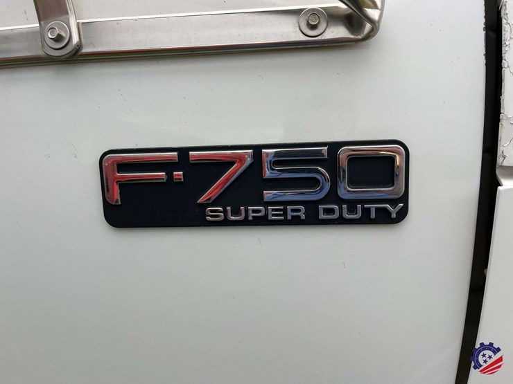 2006-ford-f750-image-63