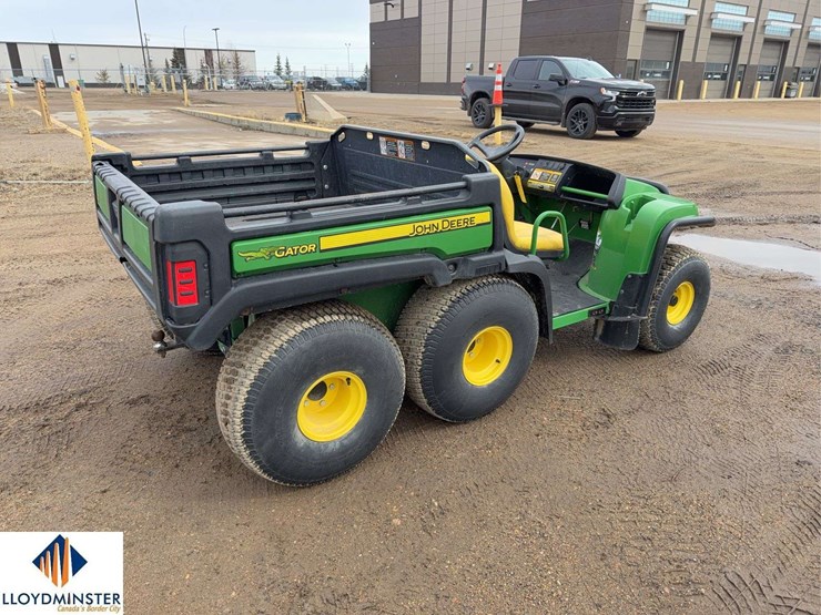 2012-john-deere-gator-th-image-3