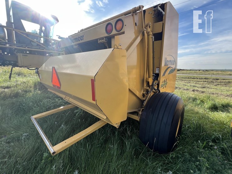 2013-vermeer-605sm-image-3