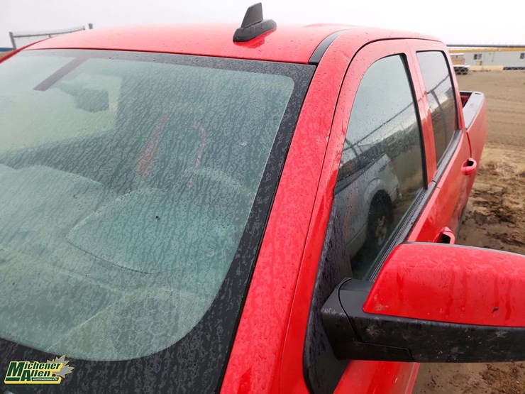 2019-chevrolet-silverado-2500hd-image-28