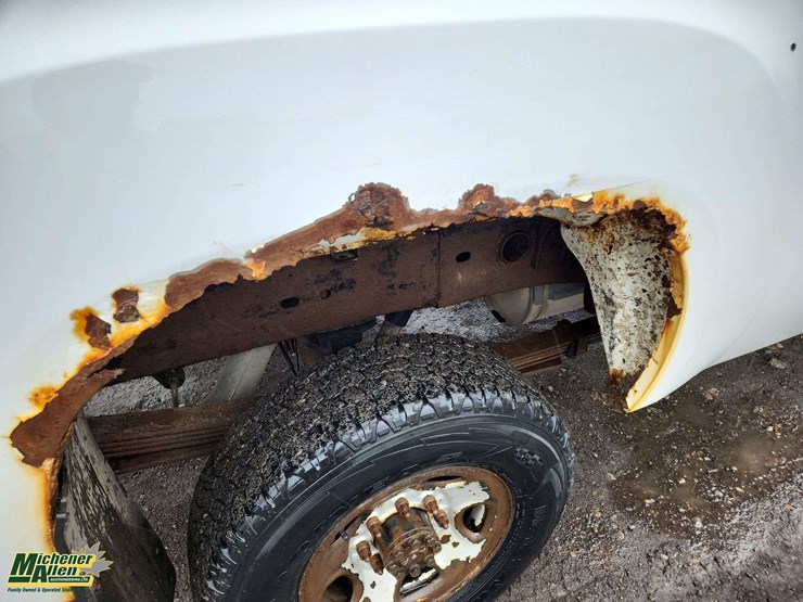 2008-gmc-sierra-2500hd-image-33