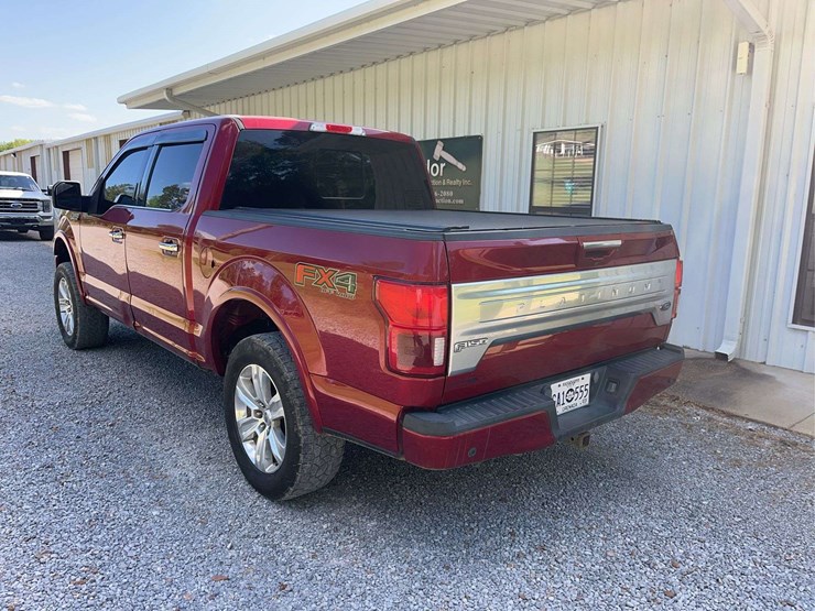 2018-ford-f150-platinum-image-12
