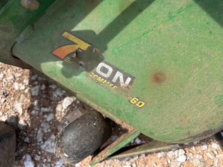 john-deere-757-image-12