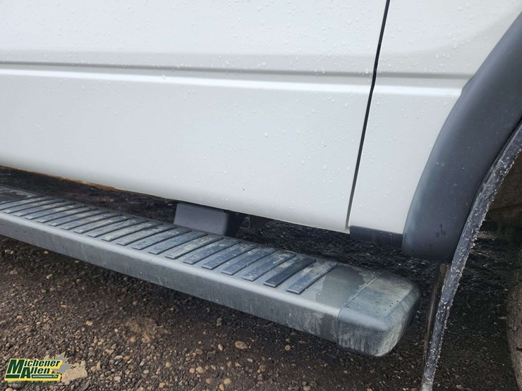 2013-ford-f150-image-57