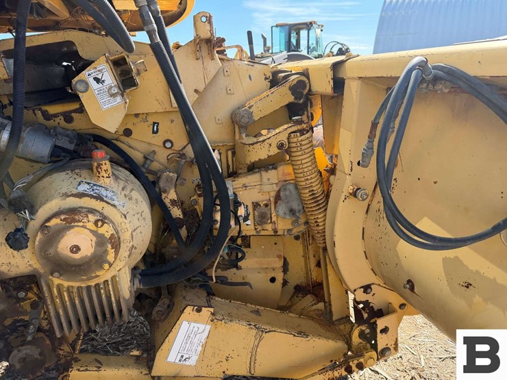 1996-new-holland-fx45-image-38