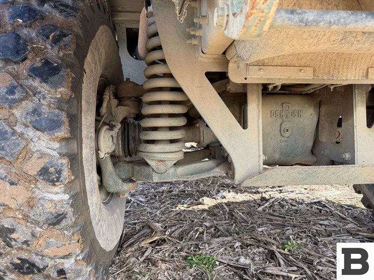 2003-oshkosh-mk23-image-11