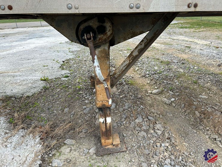 fruehauf-28ft-image-9