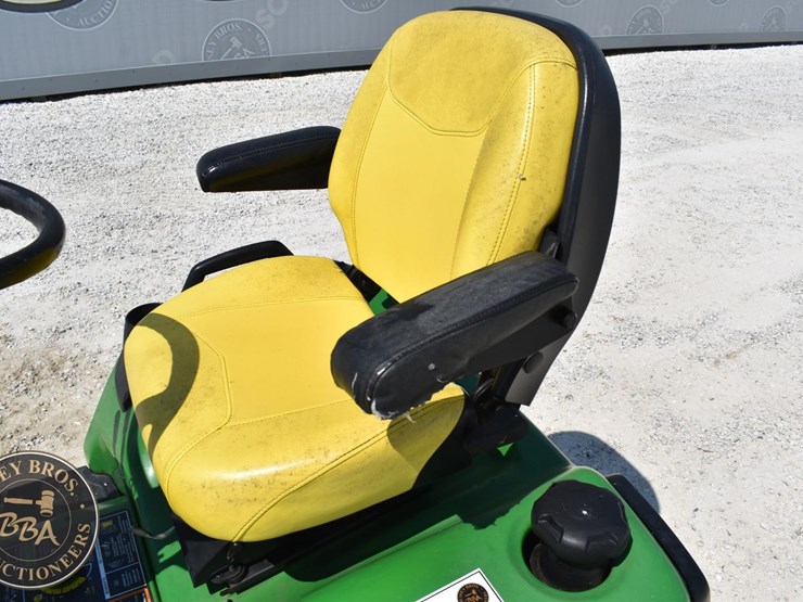 2013-john-deere-x730-image-15