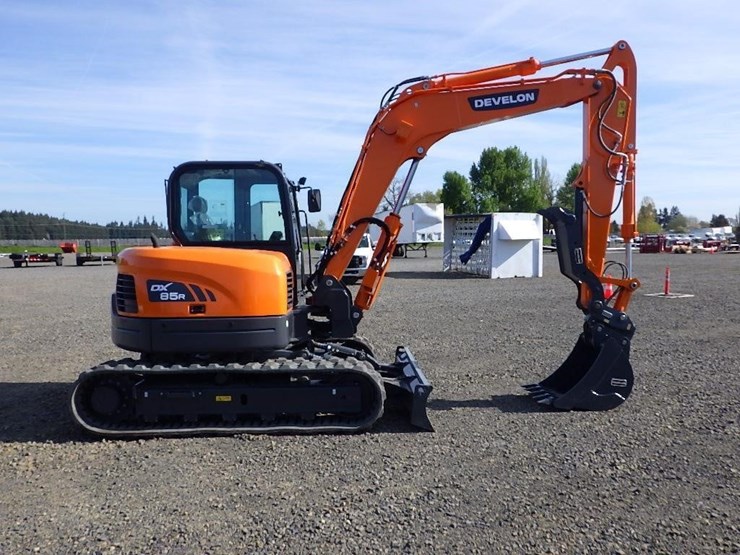2023-develon-dx85r-3-hydraulic-excavator-image-3