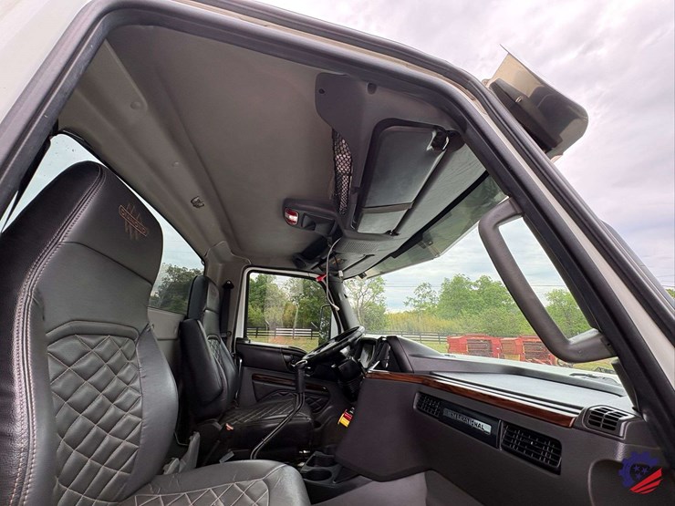 2024-international-hx520-image-71