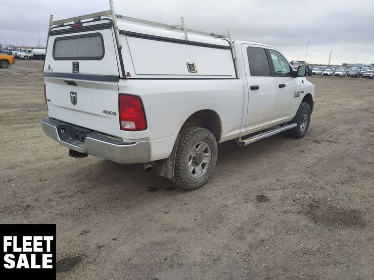 2018-dodge-2500-image-5